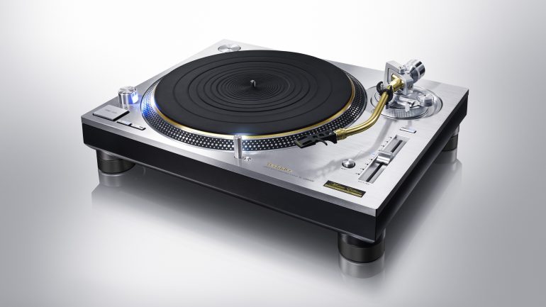 テクニクスの名機が進化！ダイレクトドライブターンテーブルのマスターエディション「SL-1200GME/1210GME」