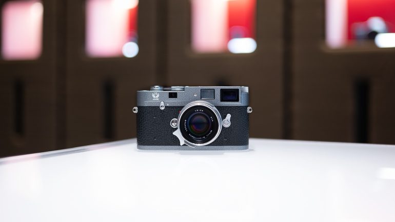 ライカ銀座店の20周年を記念した「ライカM-A ハンマートーン “Leica Store Ginza 20th Anniversary”」